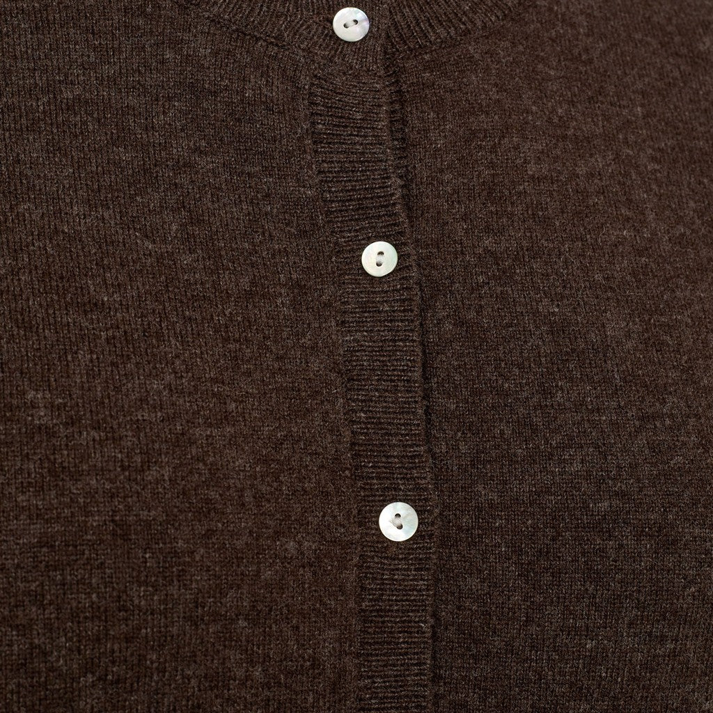 Basic woolen cardigan in Brown | Sofie Schnoor