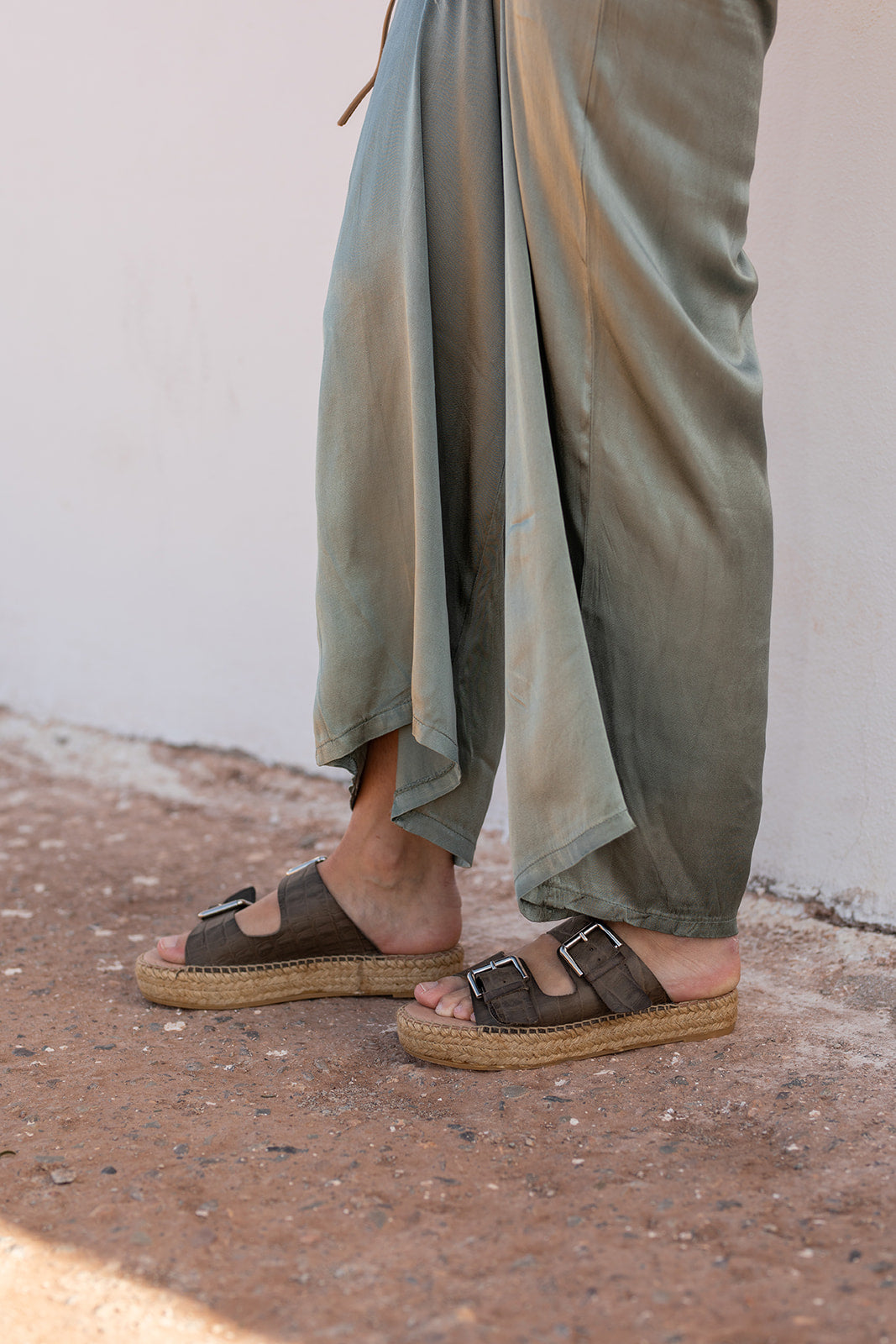 Kate Croco espadrilles in Olive