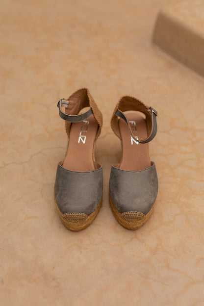 Kenza metallic espadrilles in blik