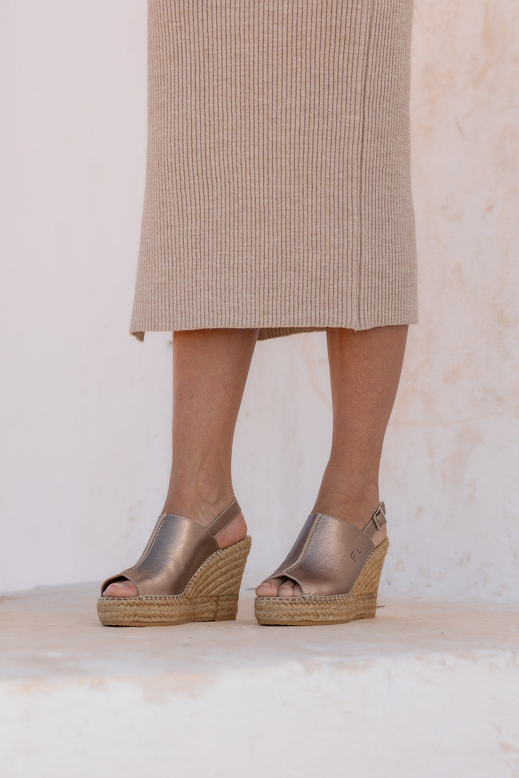 Lynn Metal wedge espadrilles in Bronze