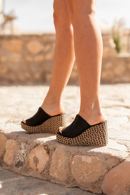 Nina platform espadrilles in Zwart