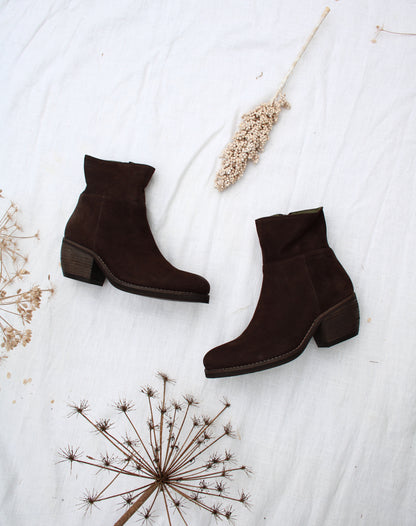 Donna enkellaarsjes in 'Chocolade bruin' nubuck