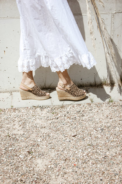 Lynn Leo wedge espadrilles in Cognac