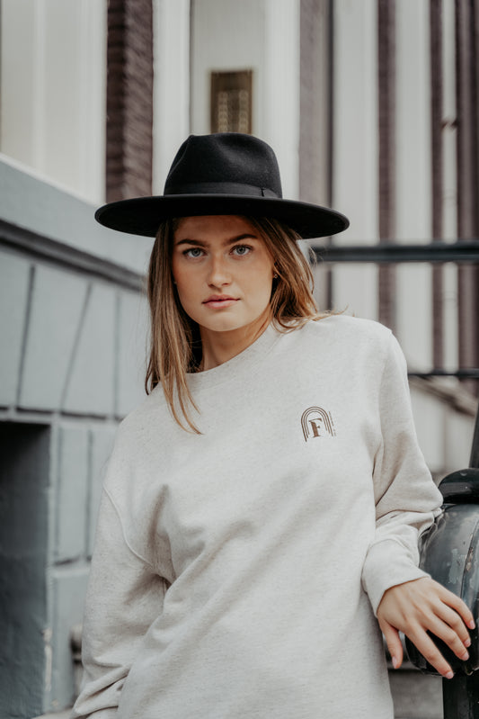 Sweater long sleeve in Oatmeal | Feliz