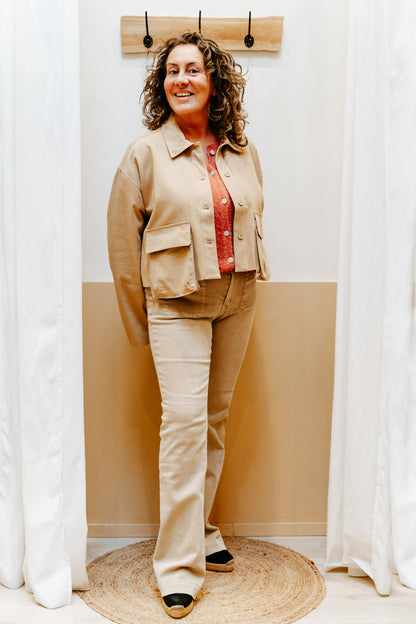Short jacket with XL pockets | Sofie Schnoor