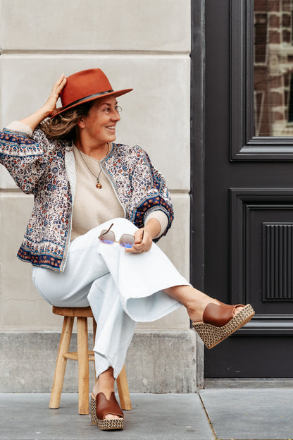 Short jacket with XL pockets | Sofie Schnoor