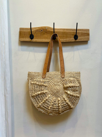 Coco raffia basket bag | Natural