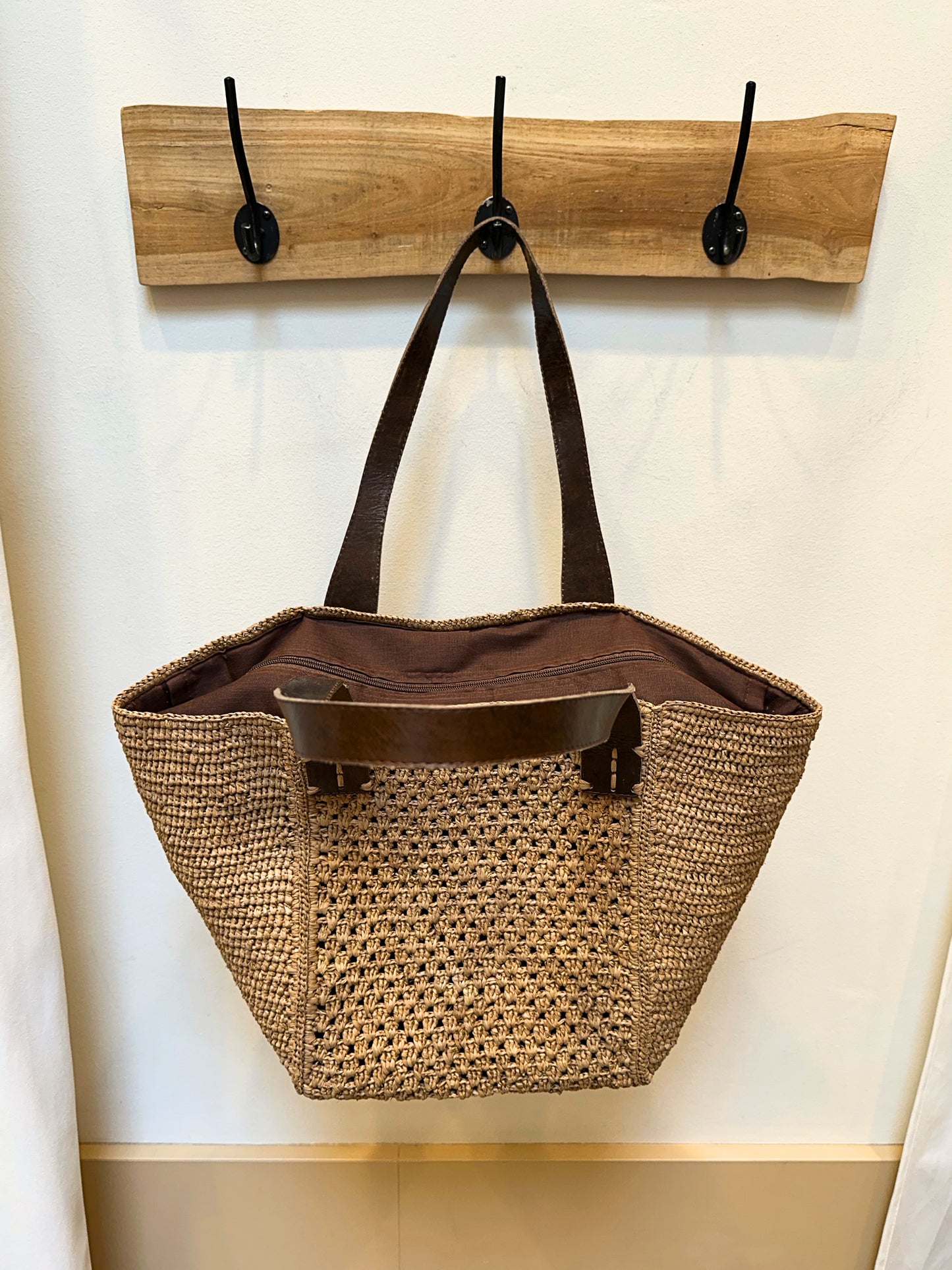 Mare basket bag in raffia | Cinnamon