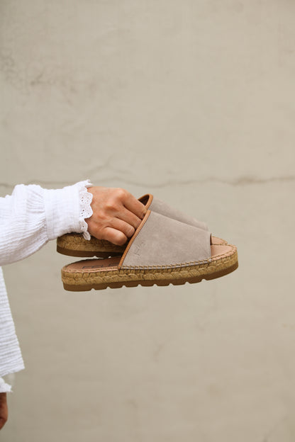 Levi vaq espadrilles in Taupe