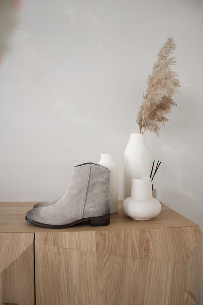 Sylvia ankle boots in 'Earth beige' suede