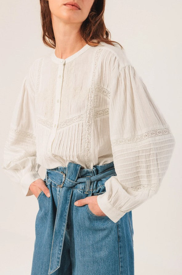 Romantic boho blouse in Off White | Indi & Cold