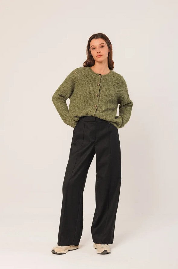 Chunky knitted cardigan in Green | Indi & Cold