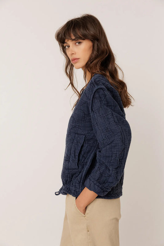 Indi & Cold Quilted Cotton-Gauze Jacket in Indigo Blue