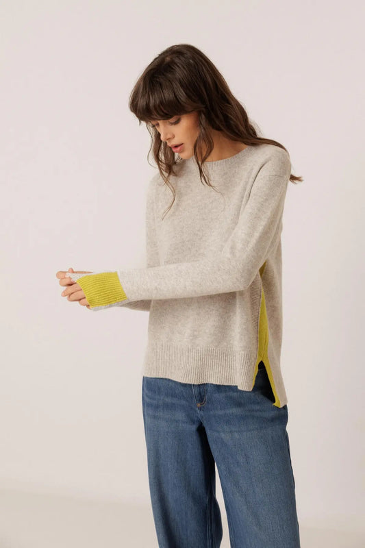 Indi & Cold Knitted Sweater with Color Detail in Grey Melange