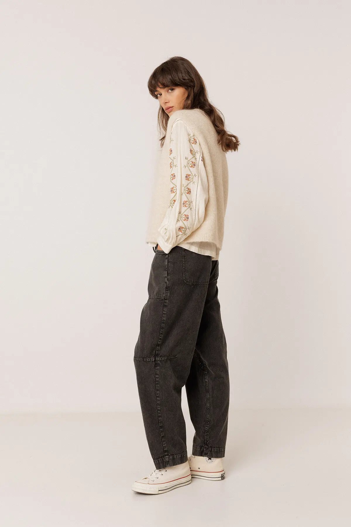 Indi & Cold Sleeveless Knit Vest in Ecru