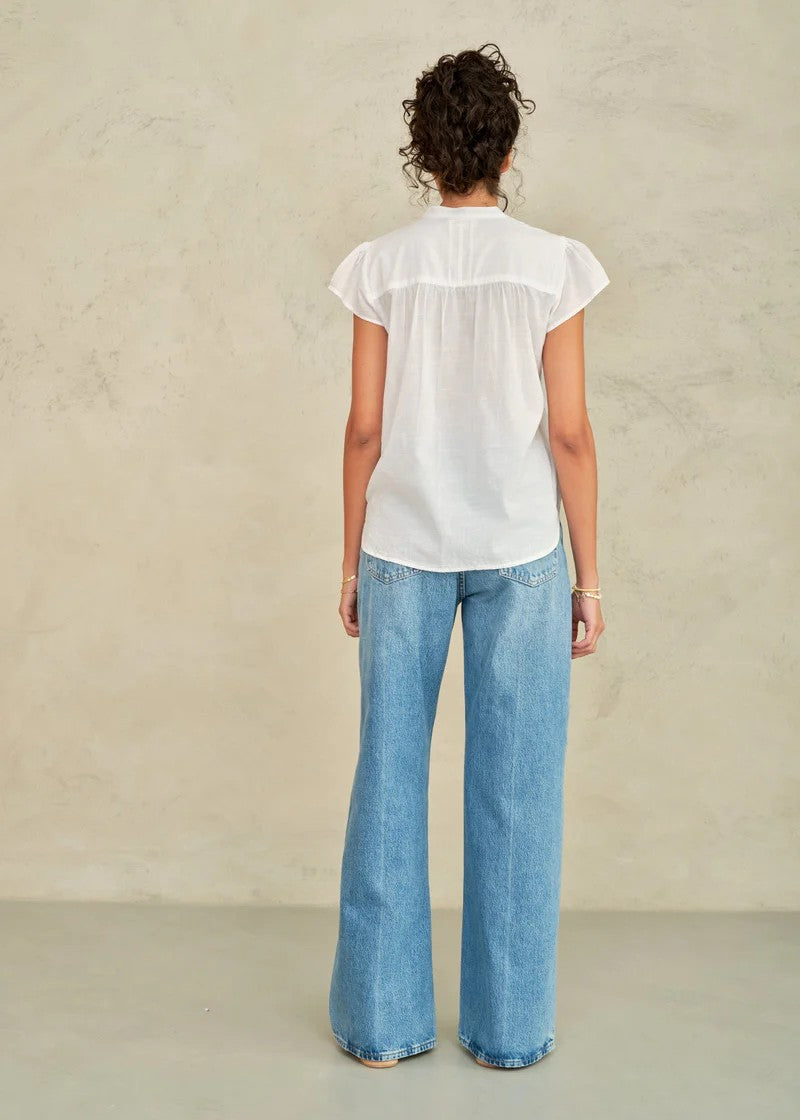 Short sleeve summer blouse in White | M.A.B.E.