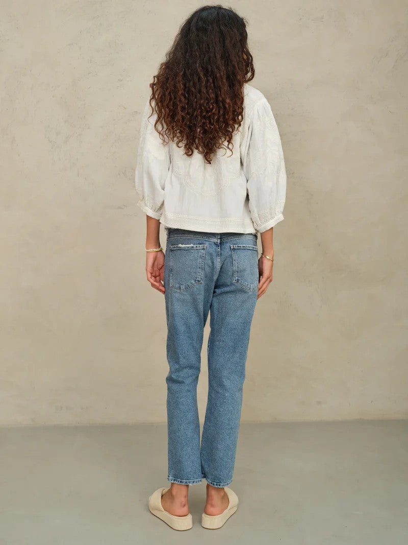 Jasje met bloemenborduursels in Off white | M.A.B.E.