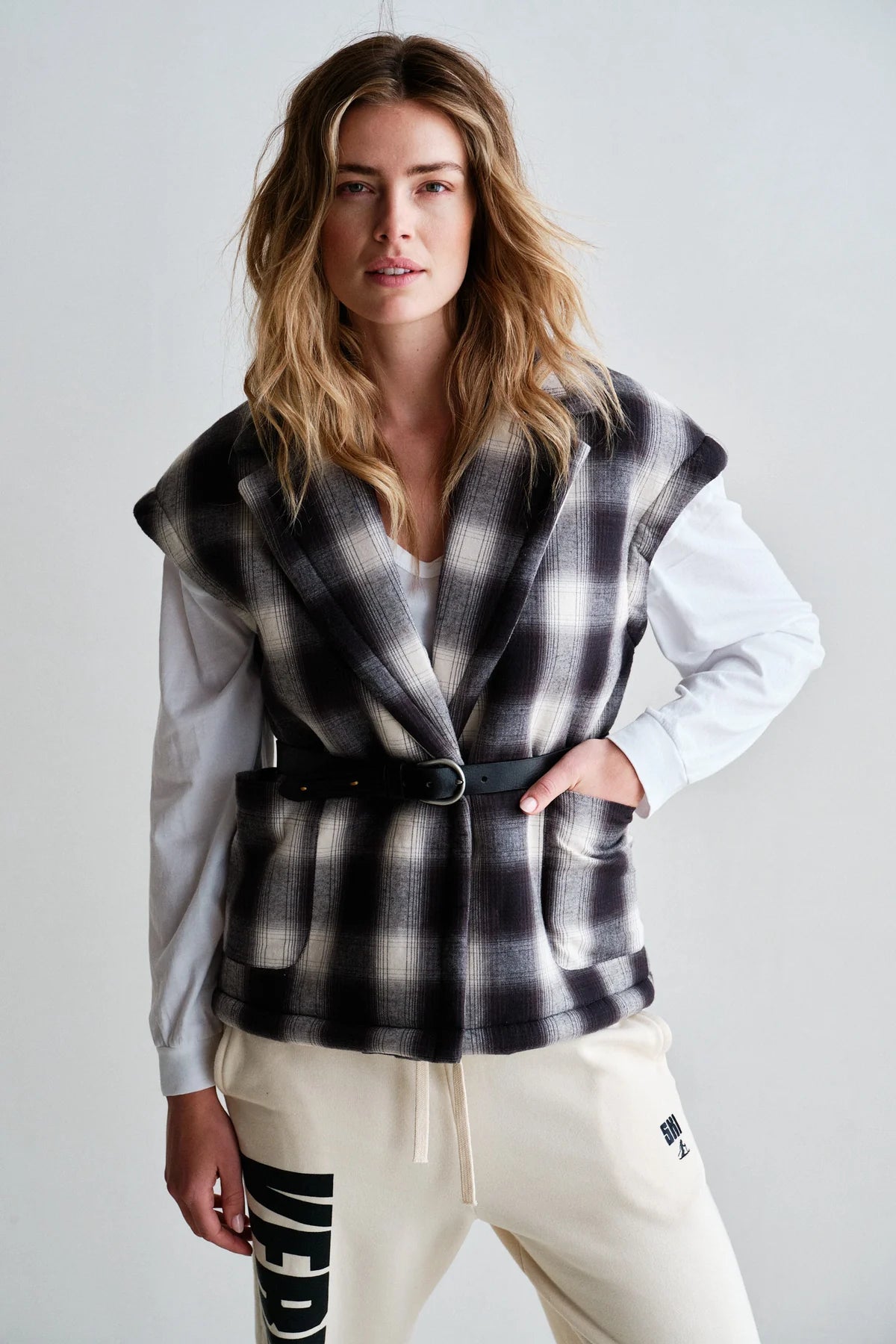 Penn & Ink Teddy-Lined Bodywarmer in Black & White Check