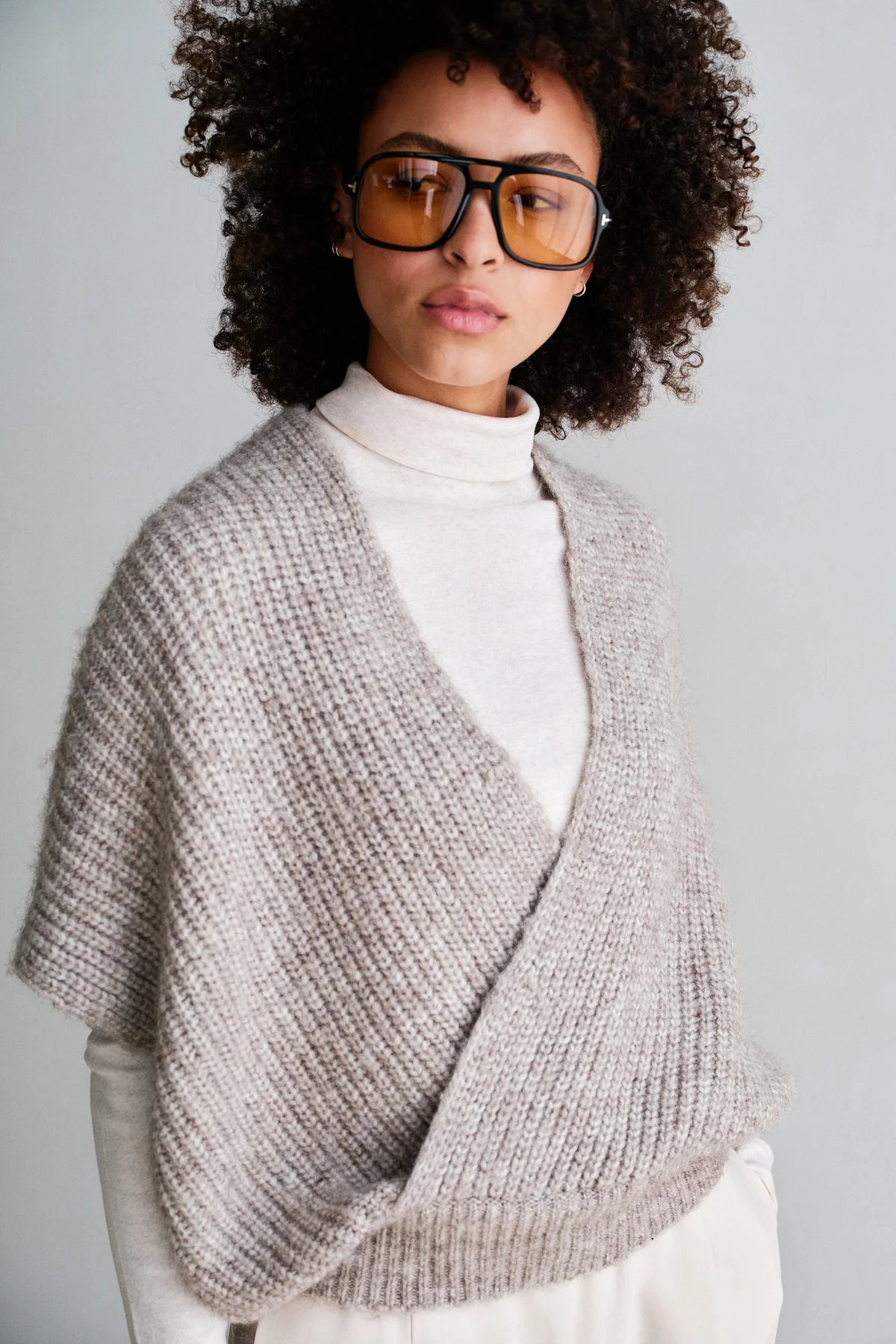 Penn & Ink Sleeveless Knit Sweater in Light Brown Melange