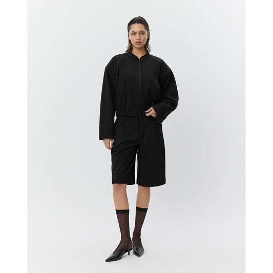 Dressed bermuda shorts in Black | Sofie Schnoor