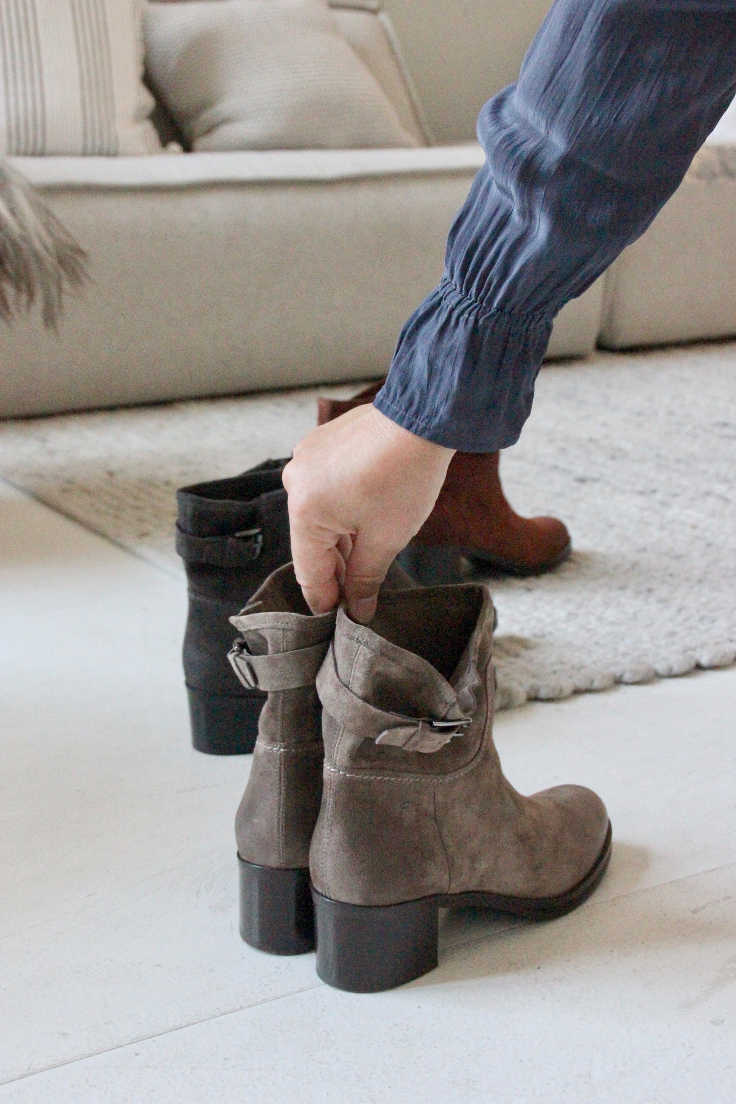 Bibi slip in ankle boot in 'Bistro beige' suede