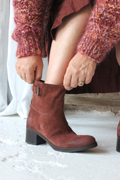 Bibi ankle boots in 'Rusty red' suede